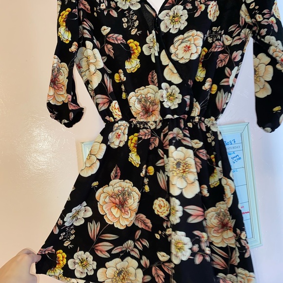 Romper - Picture 2 of 2